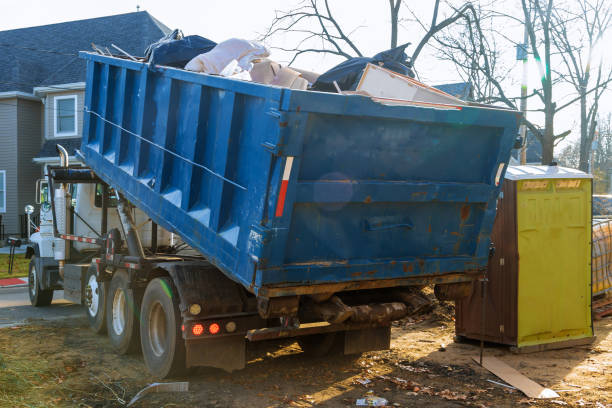 Best Yard Waste Removal  in Roanoke, IL