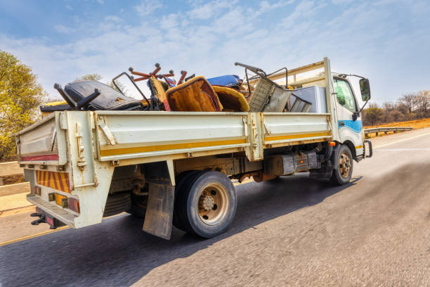 Best Same-Day Junk Removal  in Roanoke, IL